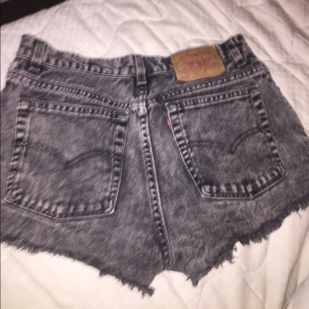 levi shorts